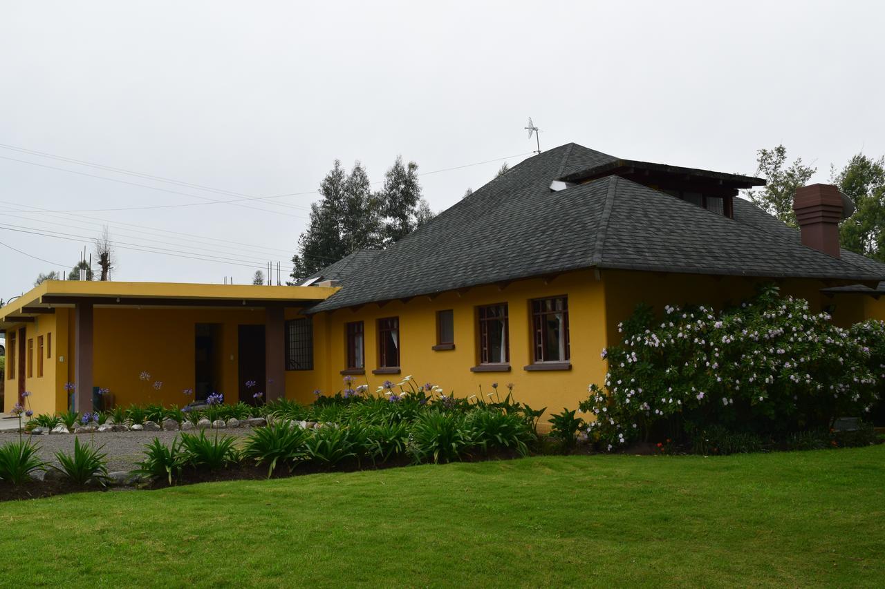 Cottage House Cayambe Exterior photo